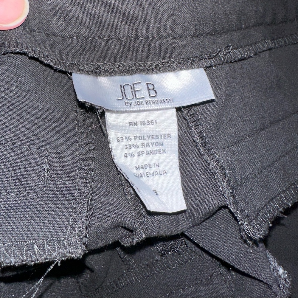 Capri pants - Picture 3 of 3